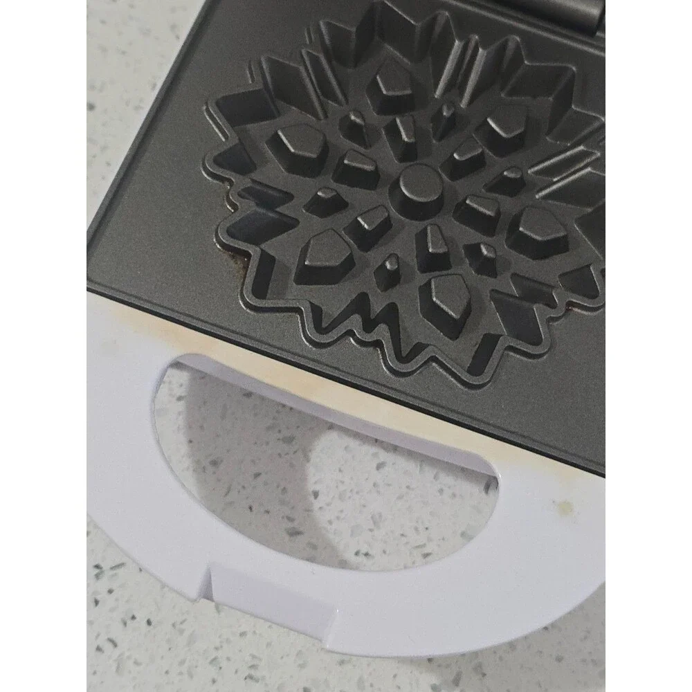 Disney Frozen Snowflake Shape Waffle Maker DFR-51 Non-Stick 500W White  Electric